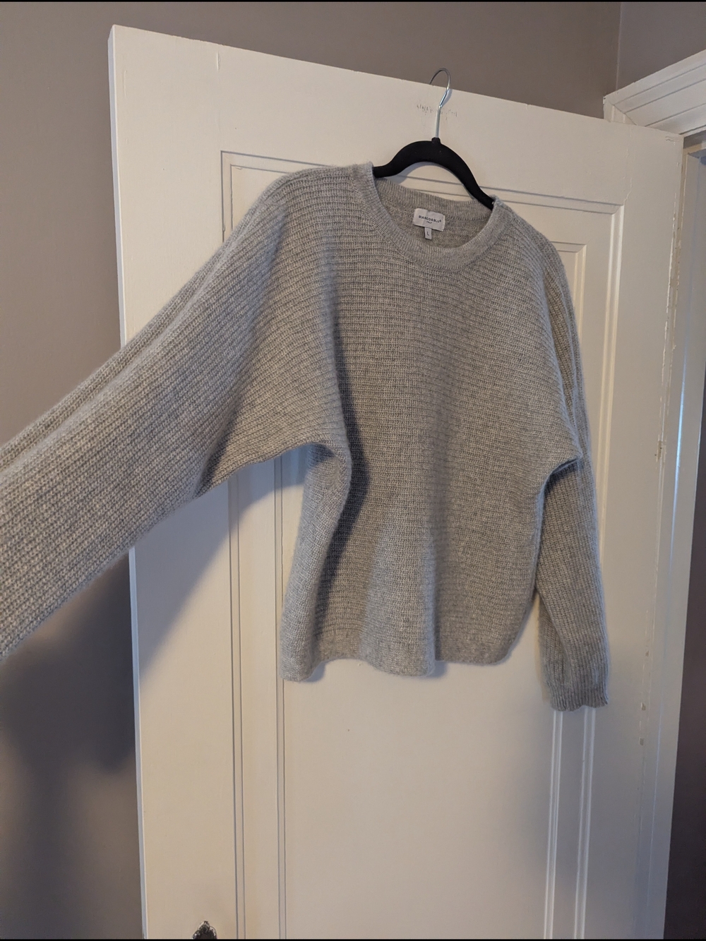 Merino & Cashmere Crewneck Sweater - Picture 4 of 4